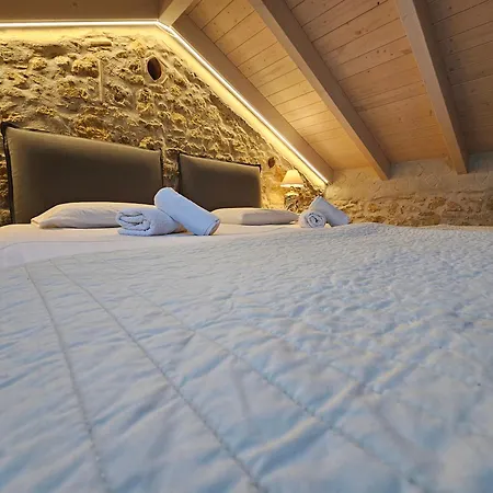 Julia's Village Apartman Ájosz Prokópisz